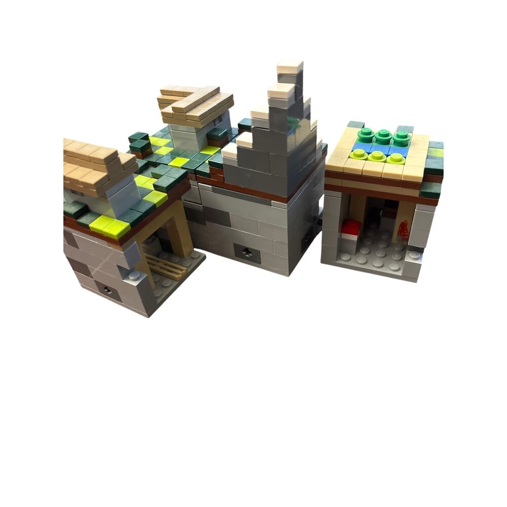 Lego Minecraft Micro World 21105 - The Village w/out minifigs